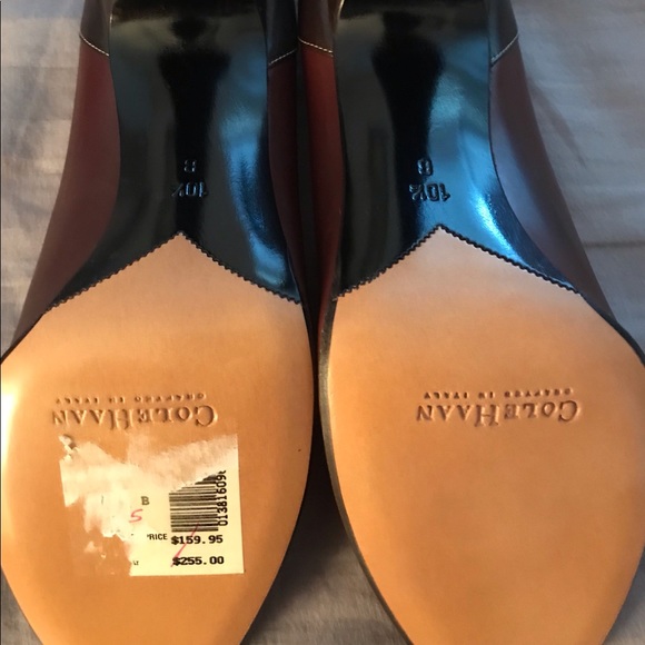 Coach Classic Heels - Picture 4 of 6